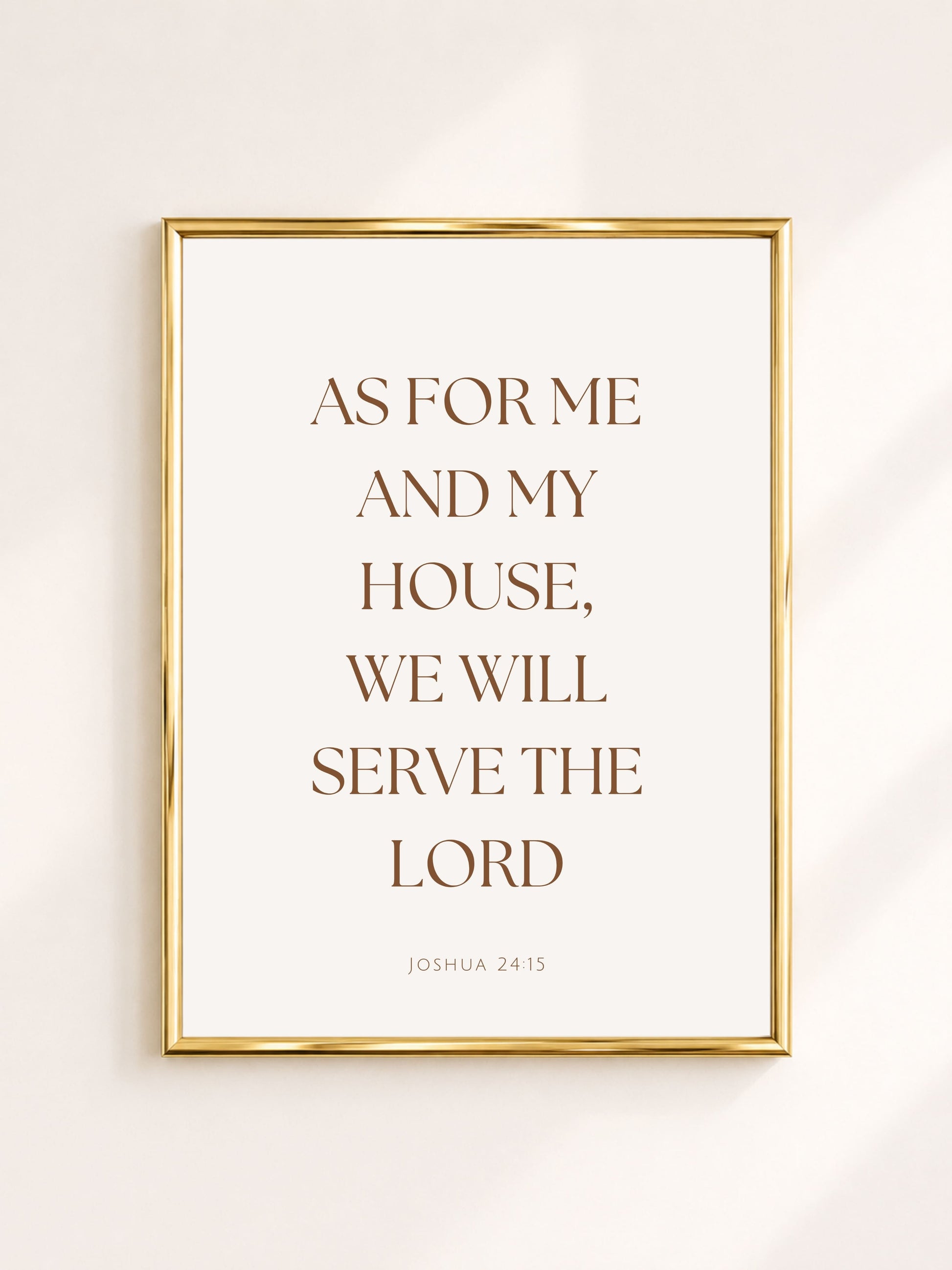 Beige minimalistische typografie poster met Jozua 24:15 – As for Me and My House, We Will Serve the Lord, christelijke poster voor modern, Scandinavisch en neutraal interieur.