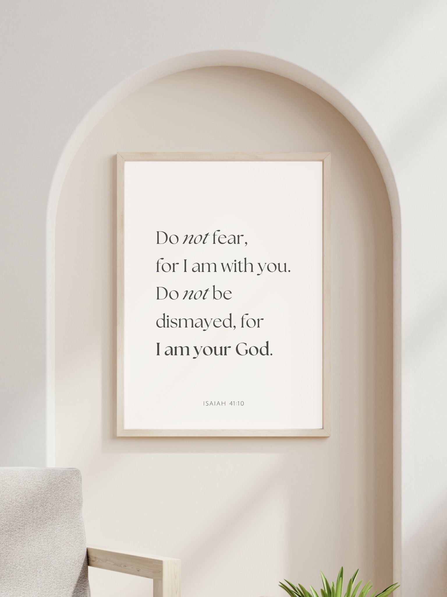 christian poster with bible verse Isaiah 41:10 do not fear for I am with you